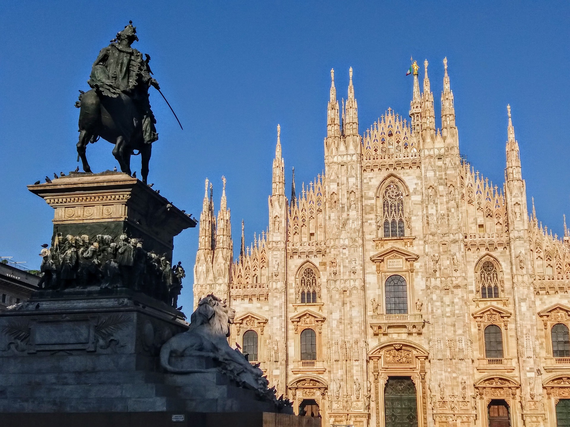 Milano, domiciliazione sede legale